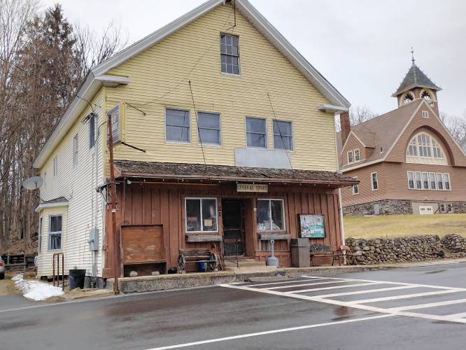 The Royalston Country Store, which has been closed for roughly one year, is now under new ownership.