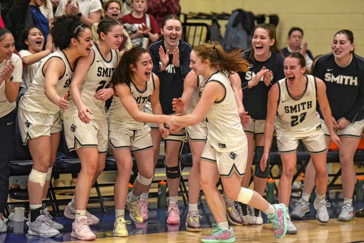 Smith College’s Ally Landau, center, celebrates with her team after being named NEWMAC tournament Most Oustanding Player earlier this season at Ainsworth Gymnasium in Northampton. Smith College’s Ally Landau, center, celebrates with her team after being named NEWMAC tournament Most Oustanding Player earlier this season at Ainsworth Gymnasium in Northampton.