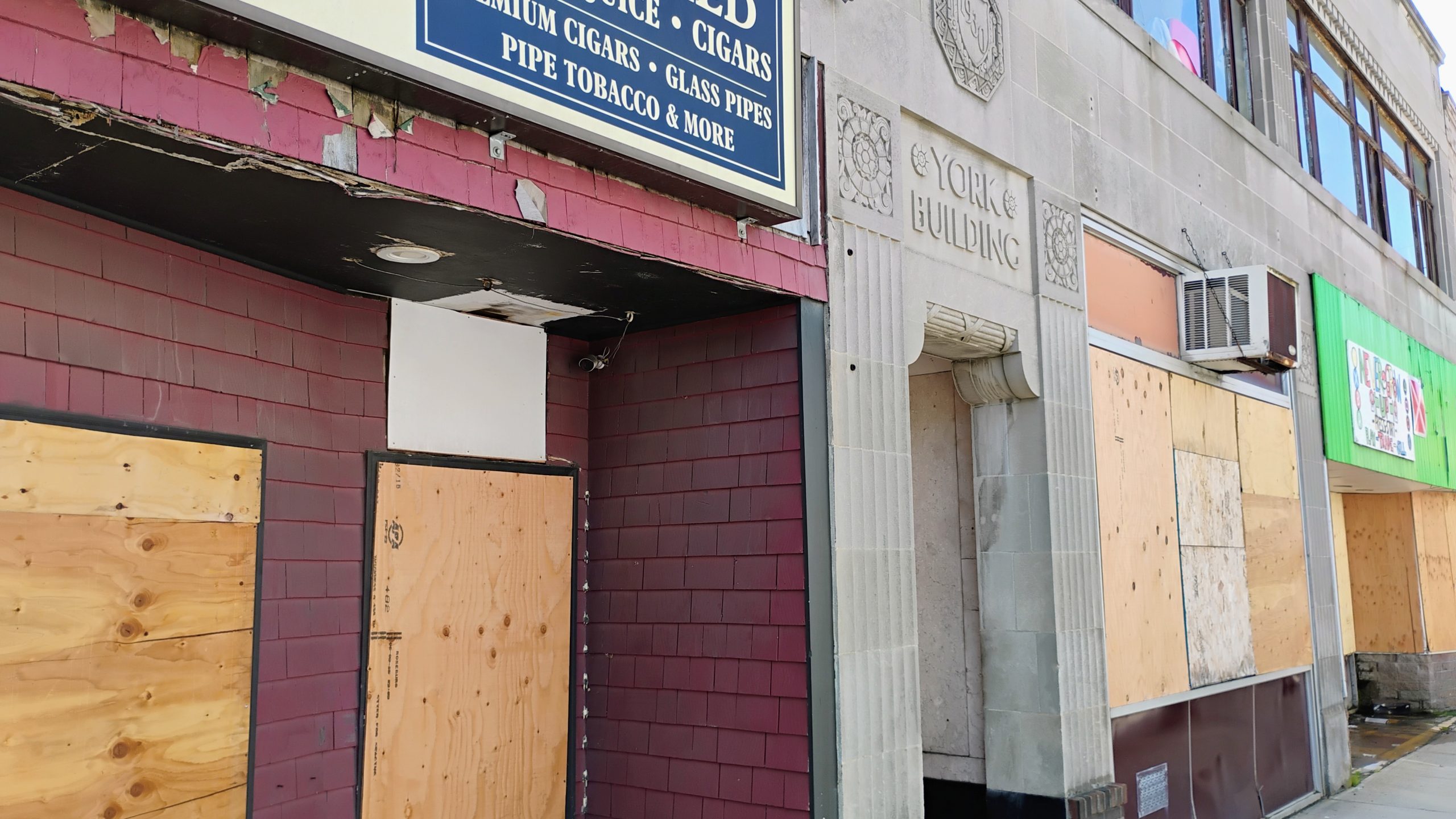 Officials plan to proceed with demolition of Main Street building in Athol